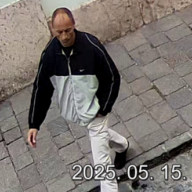 Esztergomi irodából lopott