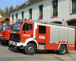 Rangos elismerést vehetett át egy esztergomi tűzoltó