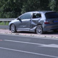 Motoros baleset Tátnál – súlyosan megsérült a motoros