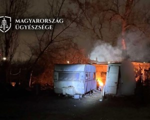 Szemetet égetett Esztergom-Kertvárosban