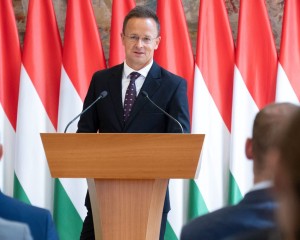 A kormány munkacsoportot hoz létre tíz stratégiai partnervállalattal
