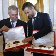 Farkas Bertalan és Kapu Tibor kapta a Magyar Szent István Rendet