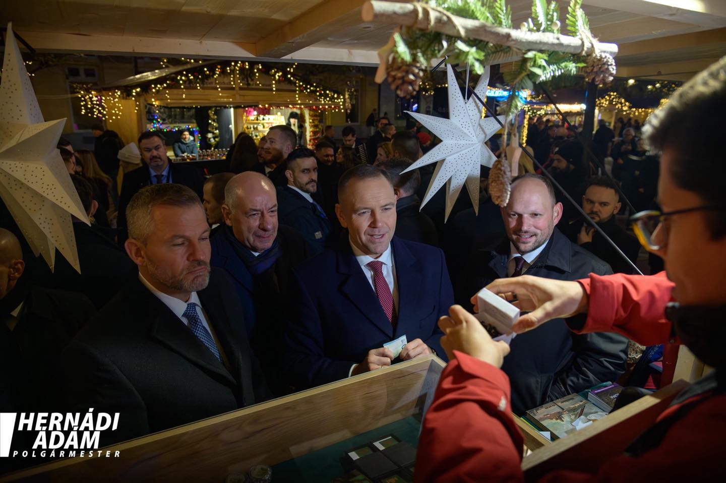 V4-csúcs Esztergomban: a versenyképesség, az energia és a biztonság volt a középpontban