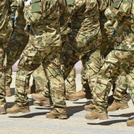 Nézőpont: a magyarok nagy többsége ellenzi a sorkatonaságot