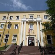 Vasvillával és késsel támadt áldozatára, elítélték