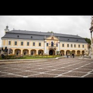 Hivatalosan is átadták a felújított esztergomi Városházát