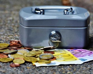 3 Milliárdot Csaltak, Ítélet Született