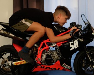 Kínában is bizonyított, a MotoGP-ről álmodik a dorogi Péceli Dávid