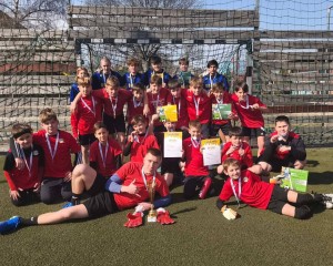 Az Eötvös iskola nyerte a Petőfi 110 – Grosics 100 focitornát