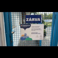Évekig tartó halogatás ára: Bezáratták az esztergomi strandot, a lakosok a városvezetés alkalmatlanságáról beszélnek
