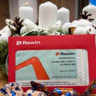 Már kézbesítik az esztergomi idősek karácsonyi ajándékutalványait