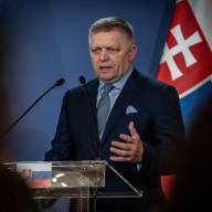 Fokozatosan leállítják Paksot a Duna rekordalacsony vízállása miatt – Robert Fico áramsegítséget ajánlott fel