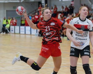 MOL Esztergom női kézilabdacsapata történelmet ír – ellenfél a magyar–szerb edző vezette Zvezda