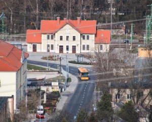 Korlátoznák a buszforgalmat a dorogi Hantken utcában