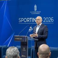 Sporttörténelmi fejlesztések előtt Komárom-Esztergom vármegye: Curling-csarnok és új uszodák épülnek