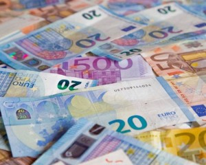 Pénzmosáshoz nyújtott segítséget