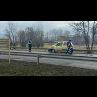 Két idős nő karambolozott a 10-es főúton Tátnál