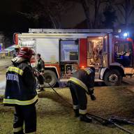 Tűz egy dorogi társasházban: tizenegy embert kellett kimenekíteni