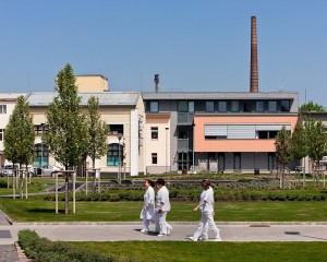 Dorogról indul – világszerte hat, imázsfilm mutatja be a Richter dorogi gyárát