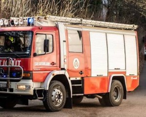 Gázszivárgás miatt csaptak fel a lángok egy esztergomi iskola alagsorában: 150 embert kellett kimenekíteni