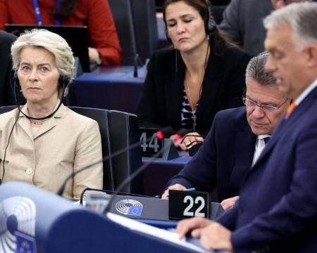 Csúnyán beégették Von der Leyent: Orbán Viktor az első pillanattól kezdve igazat mondott