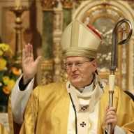 A hitélet hangja: Húszéves a Mária Rádió – Ünnepi szentmise a Bazilikában   