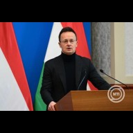Szijjártó Péter: a brüsszeli migrációs politika csak tragédiákhoz vezet