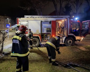 Tűz egy dorogi társasházban: tizenegy embert kellett kimenekíteni