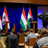 Gulyás Gergely: a januári rezsistoppal a magyar családokat szeretnénk védeni