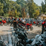 Ismét az esztergomi kórháznak gyűjtenek a motoros angyalok