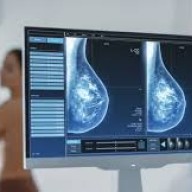 100 millió forintból vásárolhat új mammográfiás gépet az esztergomi kórház