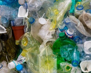 Tetten értek egy illegális hulladéklerakó csapatot Kesztölcön