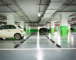 Ingyenes lesz az első óra parkolás a Prímás-szigeti mélygarázsban