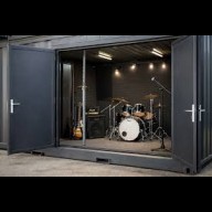 Megérkezett a próbakonténer, júniustól használhatják az esztergomi zenekarok