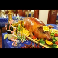 Lencse, malac, pezsgő: Így együk be magunkat a szerencsébe!   