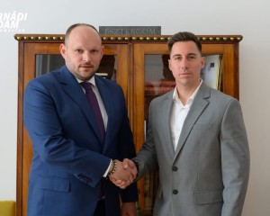 Hivatalos: Radnai Márk átvette megbízólevelét