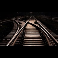 Tehervonat gázolt halálra egy embert Almásfüzitő és Komárom között