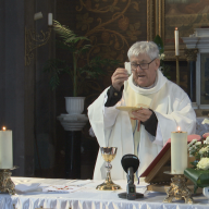 Szentmise az Esztergomi Szent Anna plébániatemplomból  2026.04.12.