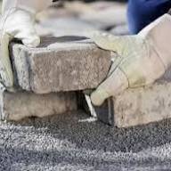 Folytatódik a járdafelújítási program Esztergomban