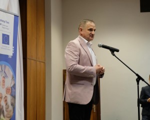 Emberi erőforrásokkal emberi erőforrásokért projektindító Dorogon