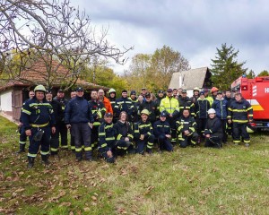 Határon átívelő mentési gyakorlaton vettek részt a nyergesújfalui önkéntes tűzoltók