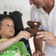 Díszítsük fel az őrangyalok karácsonyfáját!