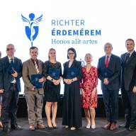Hét szakorvost díjaztak Richter Érdeméremmel