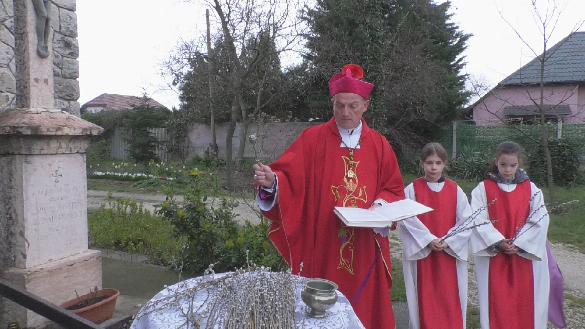 Szentmise az Esztergom-Kertvárosi Szent István Király templomból   2026.03.29.