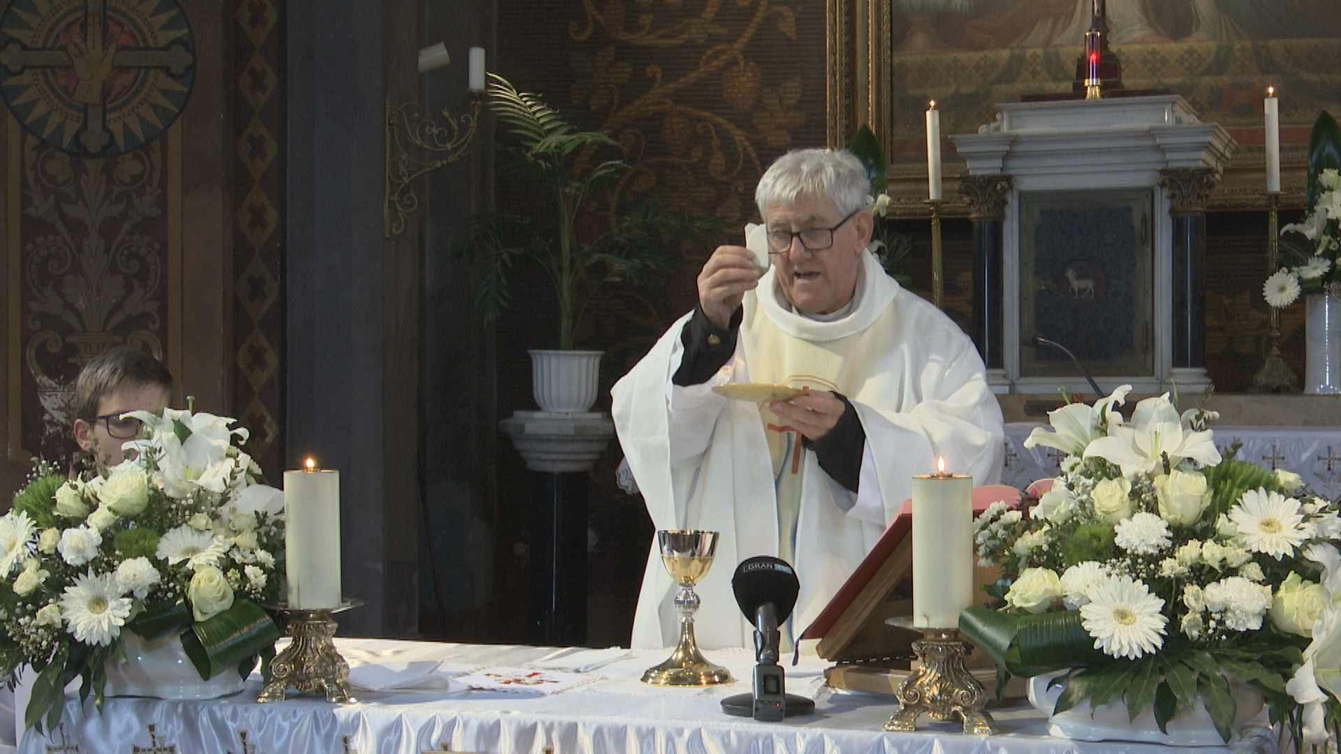 Szentmise az Esztergomi Szent Anna plébániatemplomból  2026.04.12.